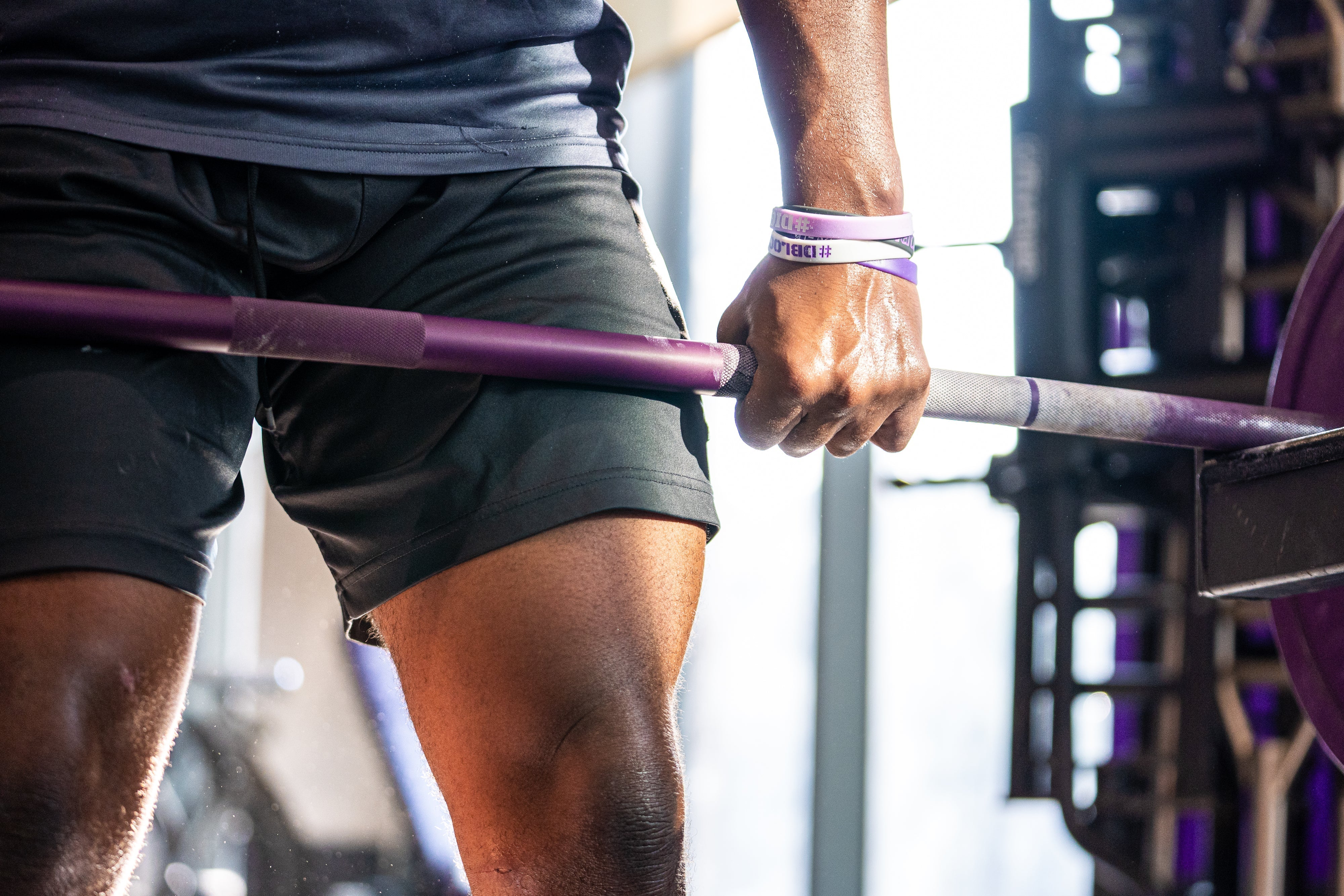 What is the Best Powerlifting Bar?